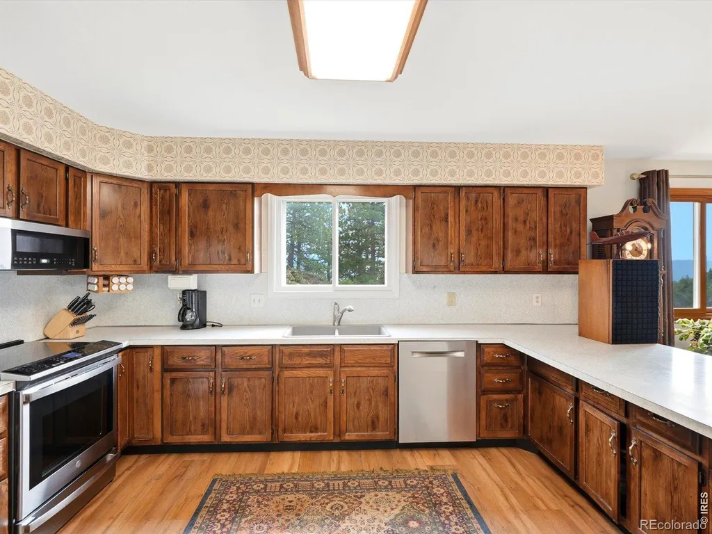 32307 Sylvan Road Golden CO 80403