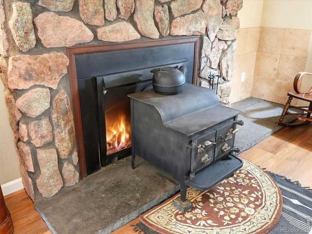 32307 Sylvan Road Golden CO 80403