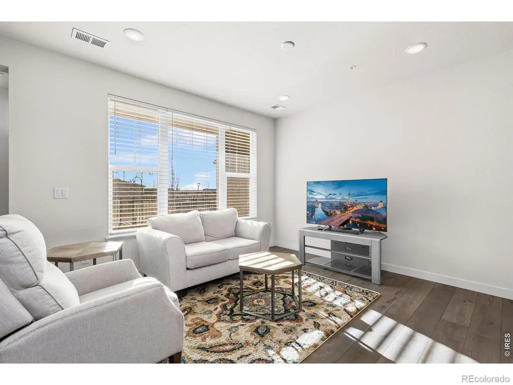 330 High Point Drive Longmont CO 80504