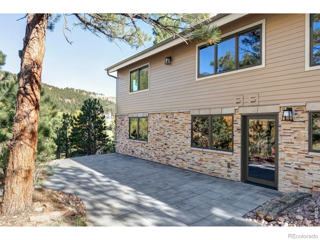 2729 S Lakeridge Trail Boulder CO 80302