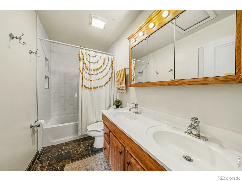 2421 W Plum Street Fort Collins CO 80521