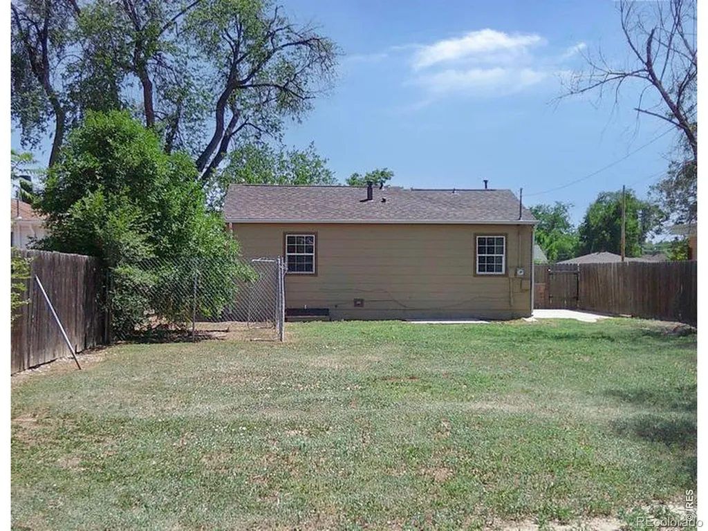 1709 7th Street Greeley CO 80631