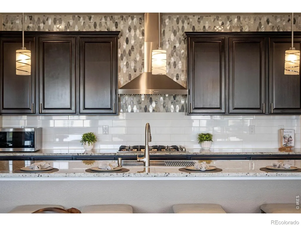 19615 W 94th Avenue Arvada CO 80007