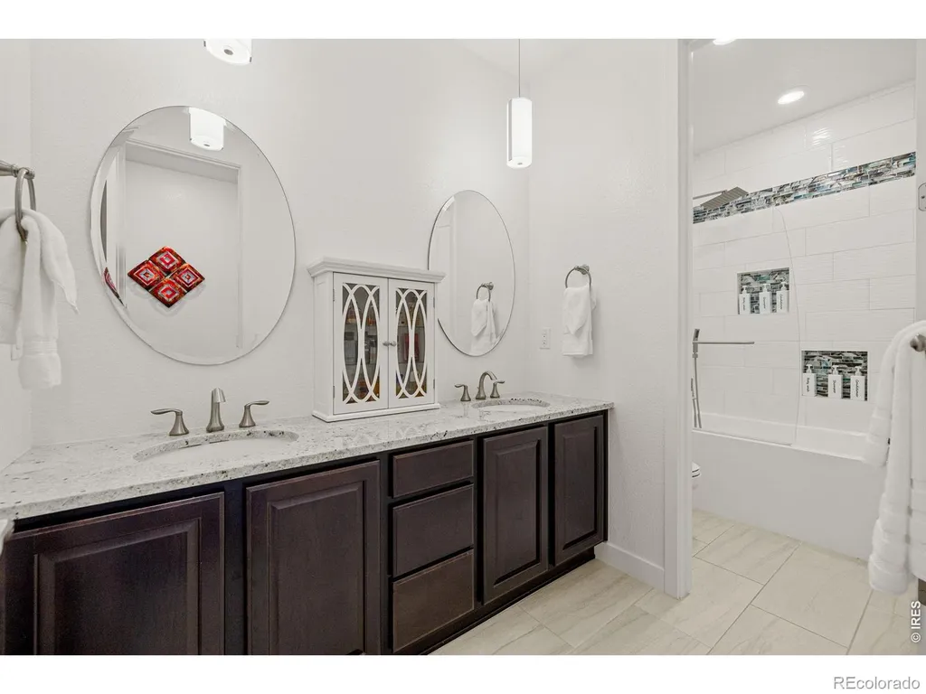 19615 W 94th Avenue Arvada CO 80007