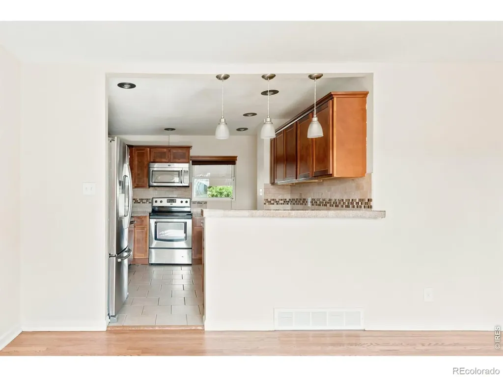 6801 Alan Drive Denver CO 80221