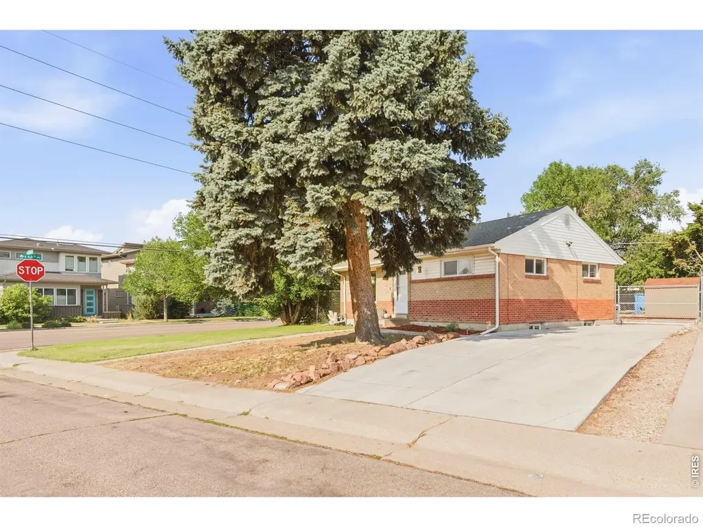 6801 Alan Drive Denver CO 80221