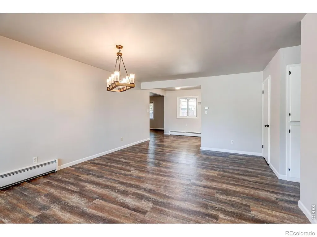 1827 Collyer Street Longmont CO 80501