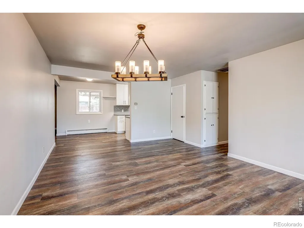 1827 Collyer Street Longmont CO 80501