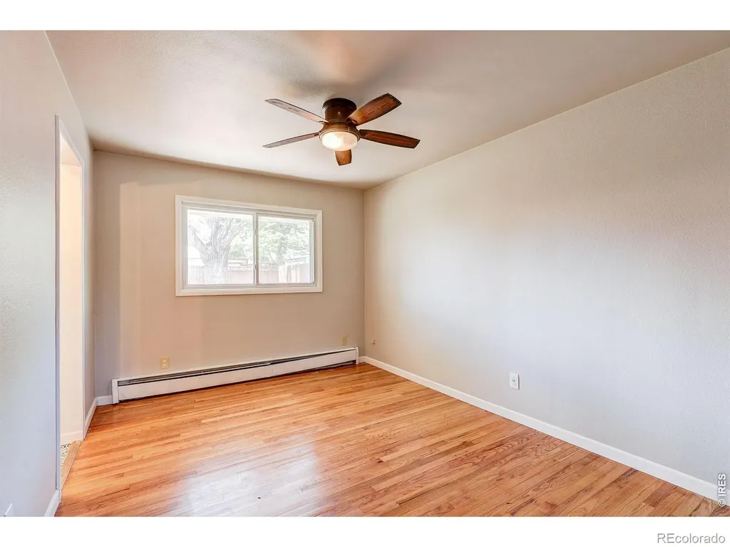 1827 Collyer Street Longmont CO 80501