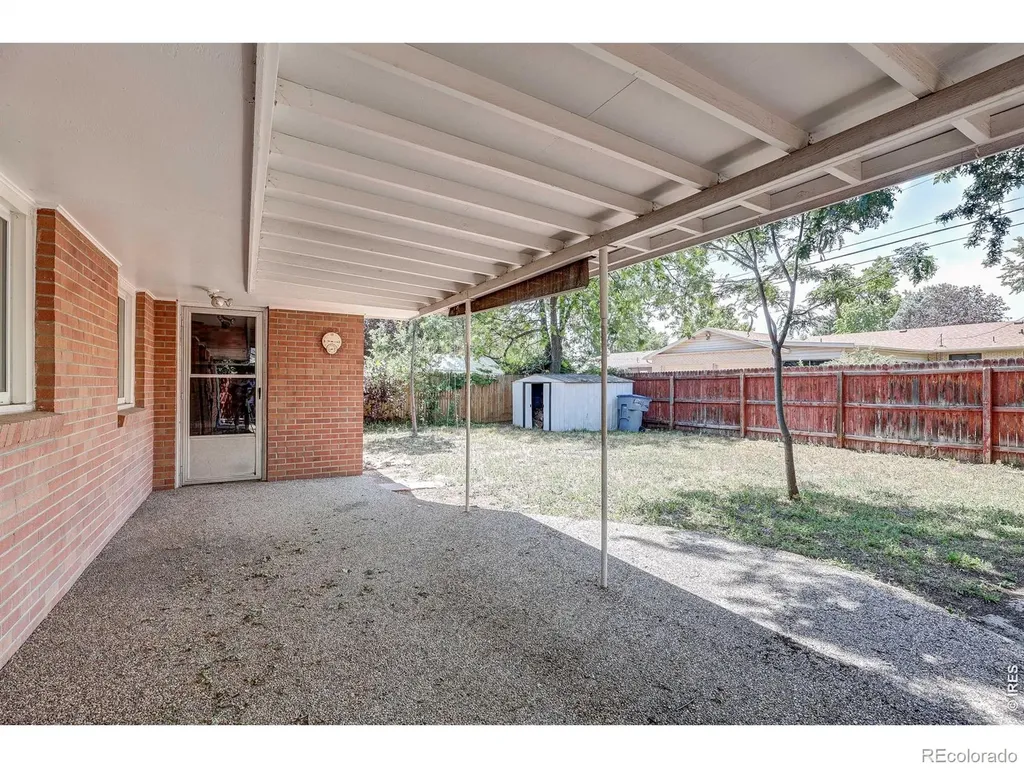 1827 Collyer Street Longmont CO 80501