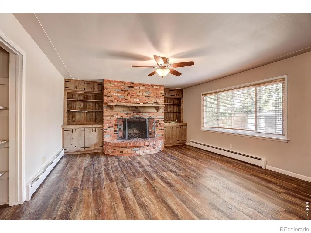 1827 Collyer Street Longmont CO 80501