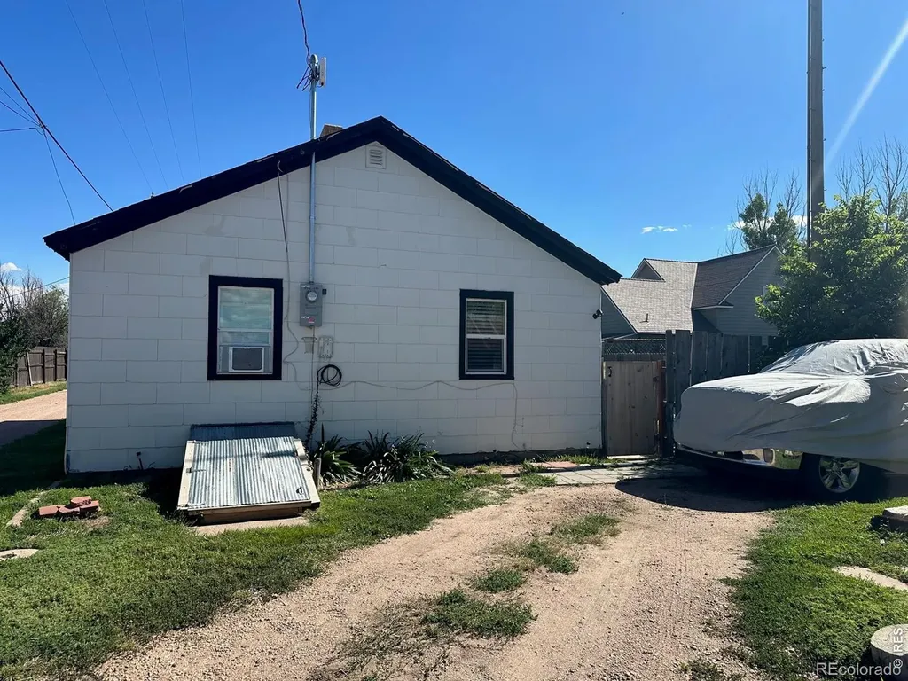 88 Cedar Avenue Akron CO 80720