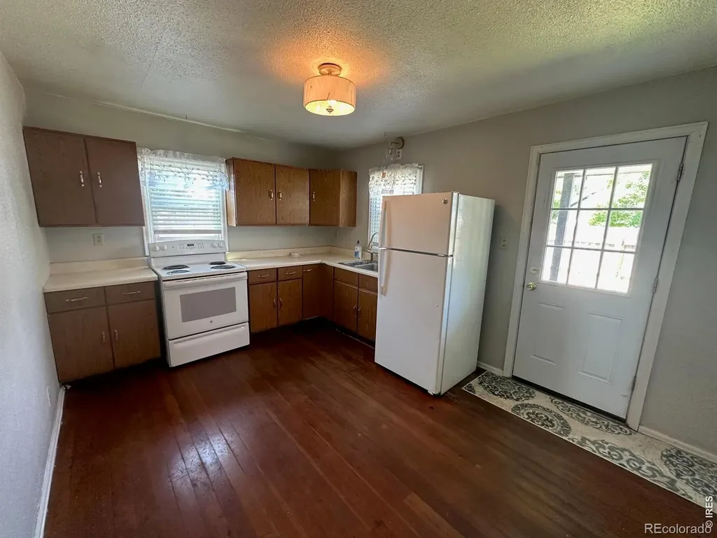 88 Cedar Avenue Akron CO 80720