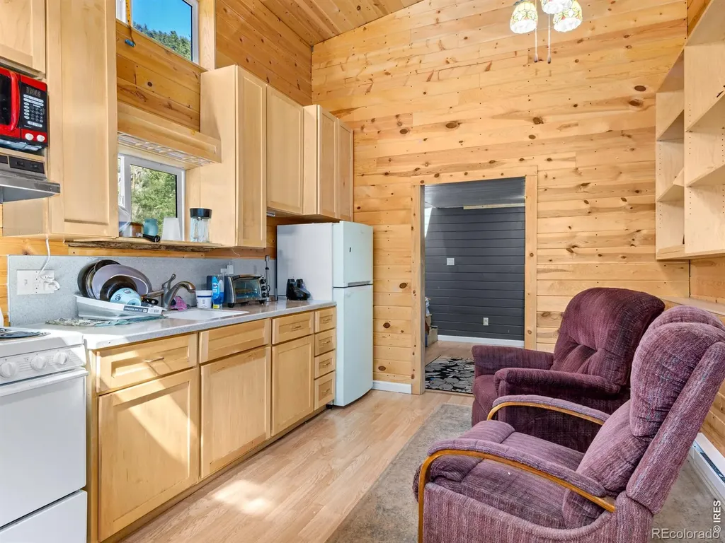 456 Storm Mountain Drive Drake CO 80515