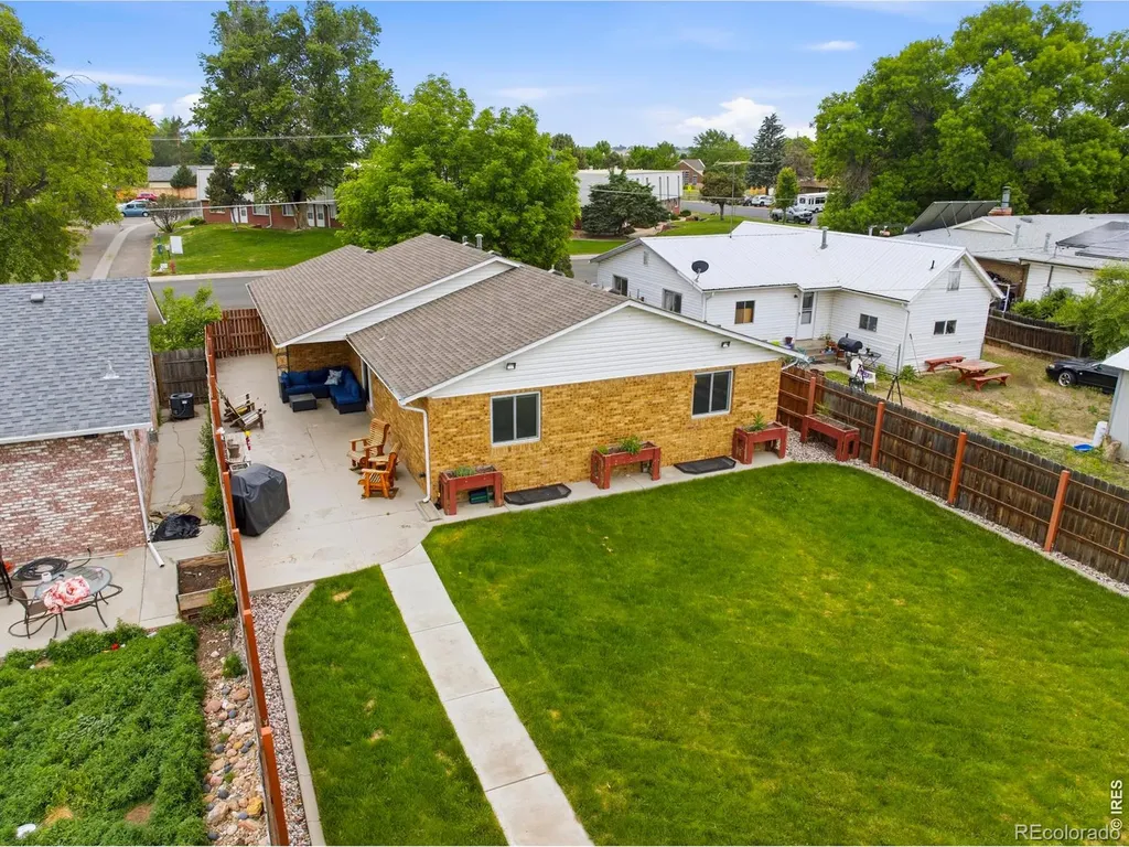 216 Chestnut Street Windsor CO 80550