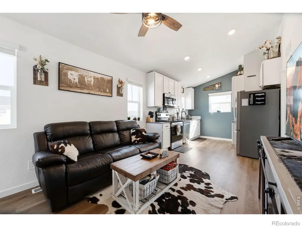 515 Condor Way Johnstown CO 80534