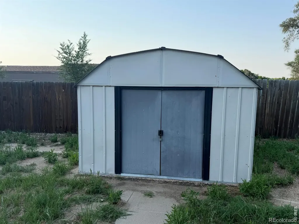 114 Linden Drive Log Lane Village CO 80705