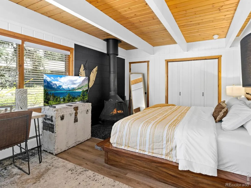 330 Fall River Lane Estes Park CO 80517