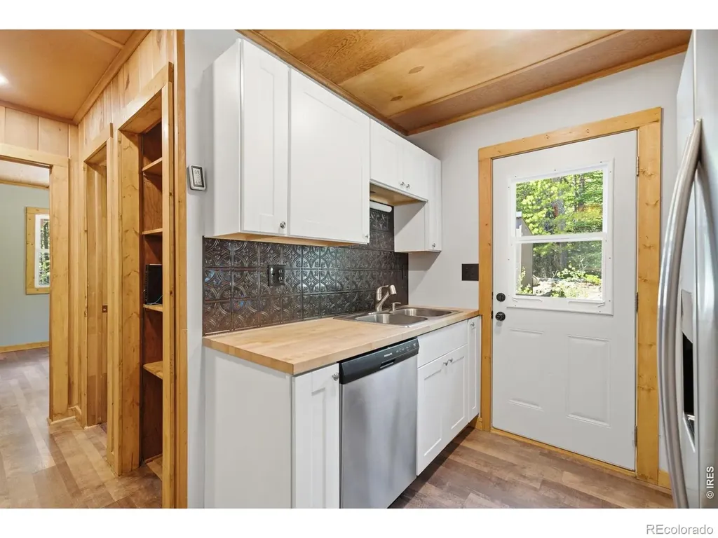 225 Mills Moraine Drive Estes Park CO 80517