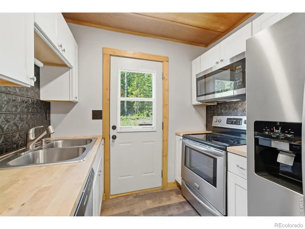 225 Mills Moraine Drive Estes Park CO 80517