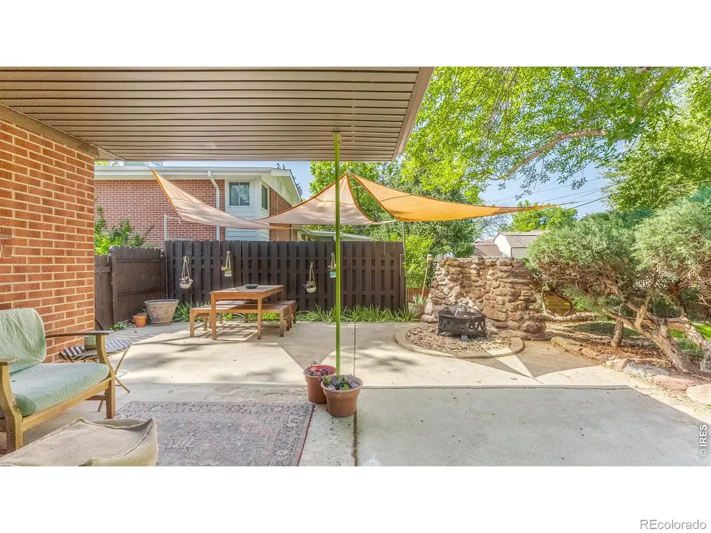 6067 Owens Street Arvada CO 80004
