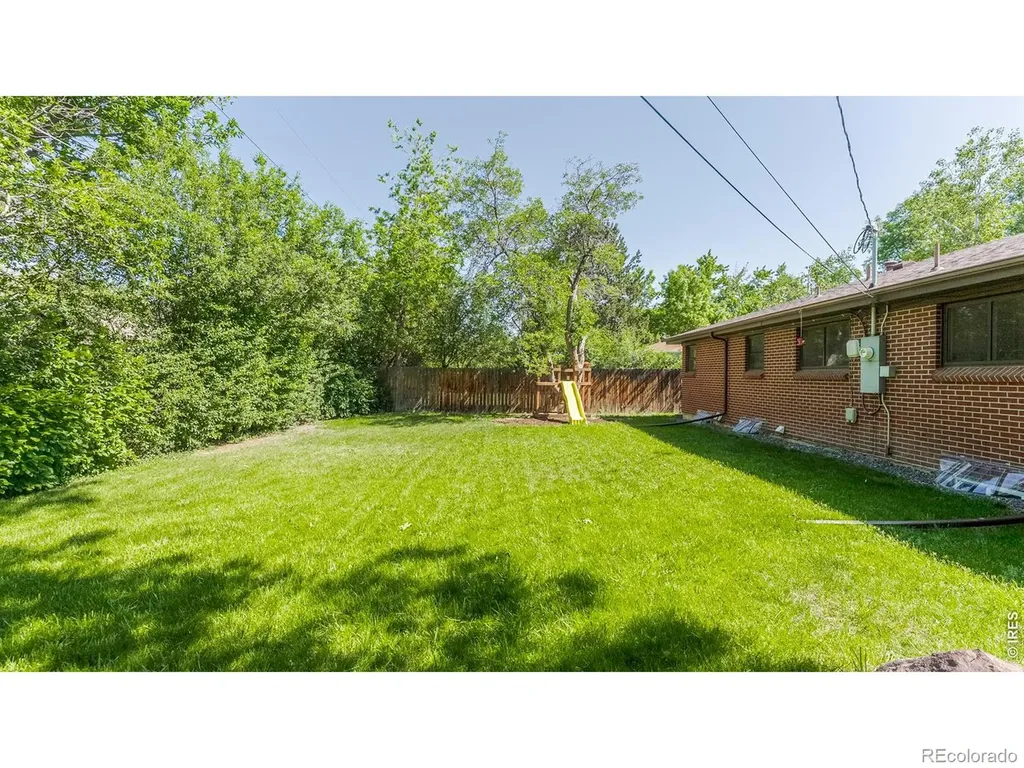 6067 Owens Street Arvada CO 80004