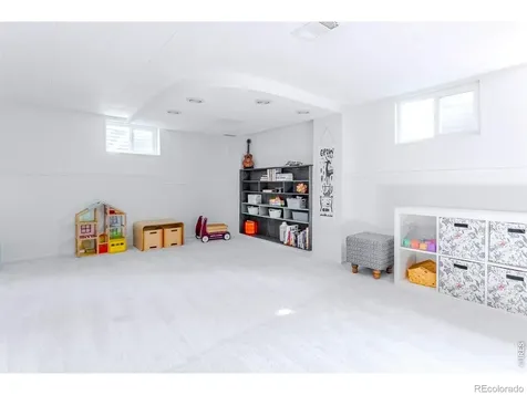6067 Owens Street Arvada CO 80004