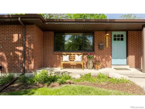 6067 Owens Street Arvada CO 80004