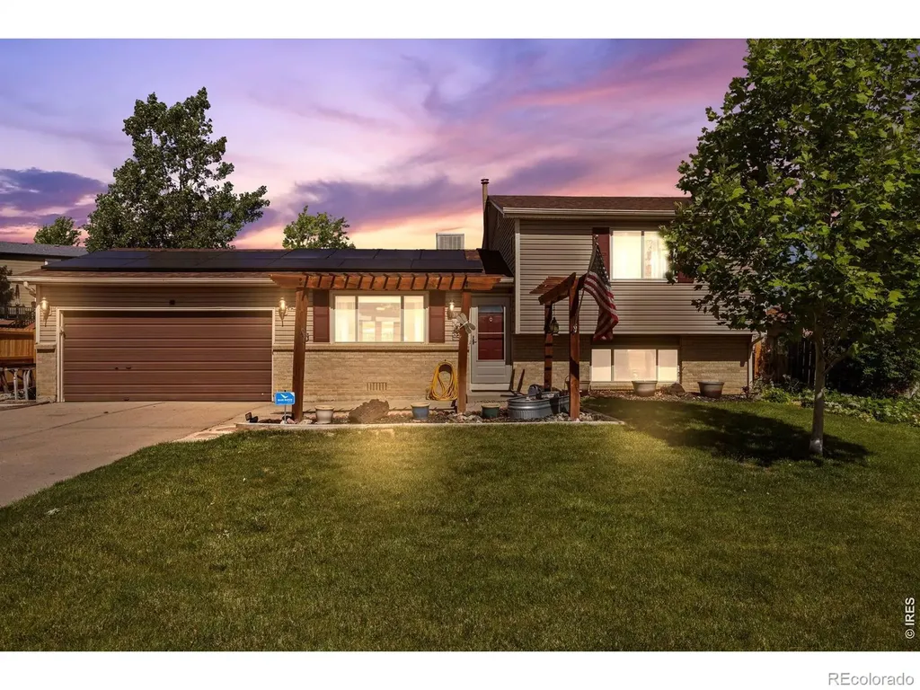 10429 Owens Circle Broomfield CO 80021
