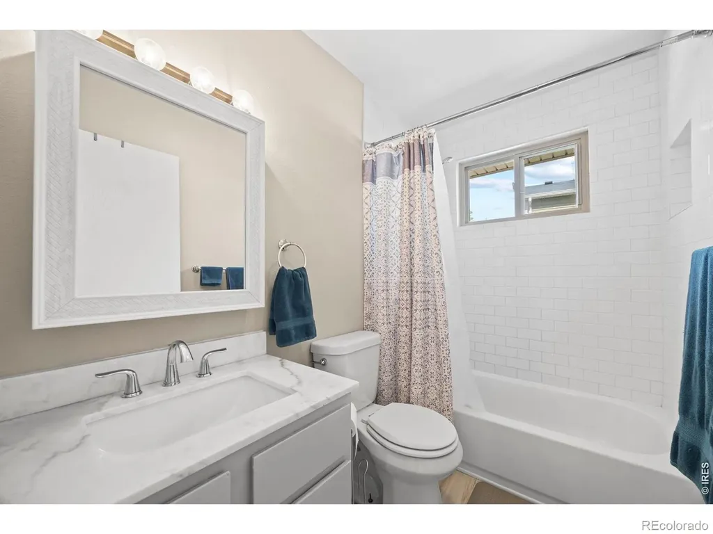 10429 Owens Circle Broomfield CO 80021