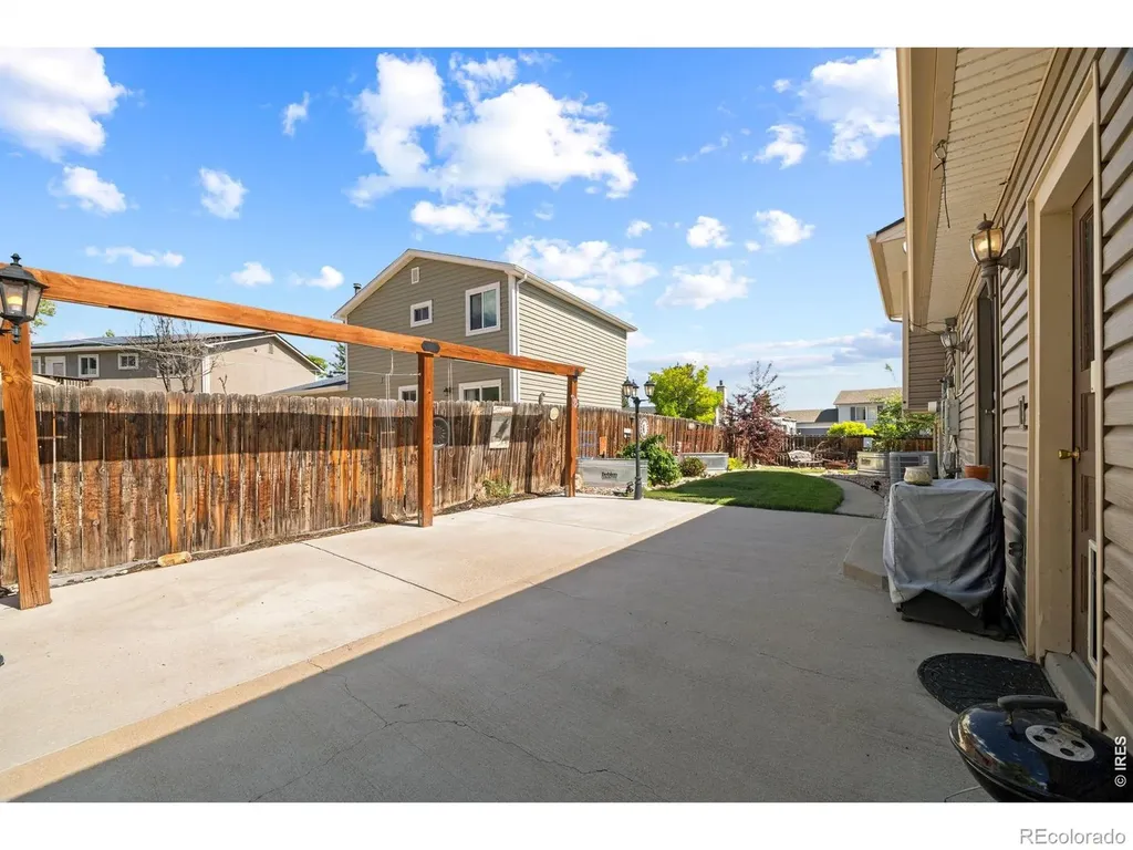 10429 Owens Circle Broomfield CO 80021