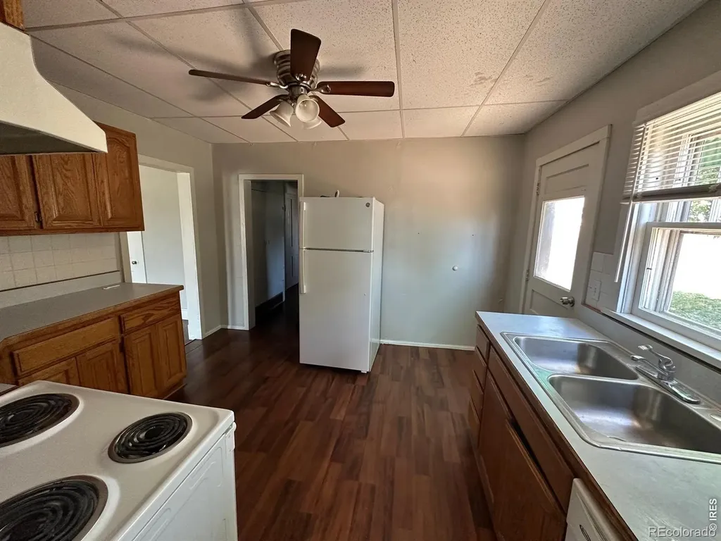 90 Cedar Avenue Akron CO 80720