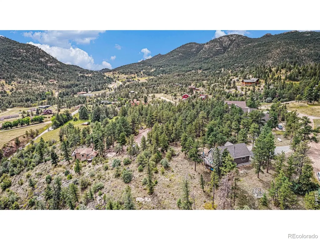 270 Choctaw Road Lyons CO 80540