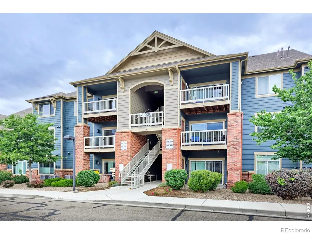 804 Summer Hawk Drive Longmont CO 80504