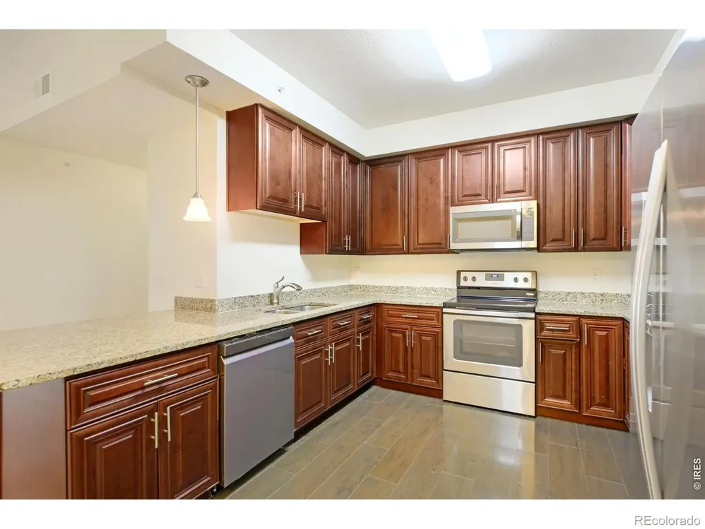 804 Summer Hawk Drive Longmont CO 80504