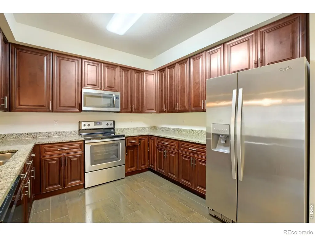 804 Summer Hawk Drive Longmont CO 80504