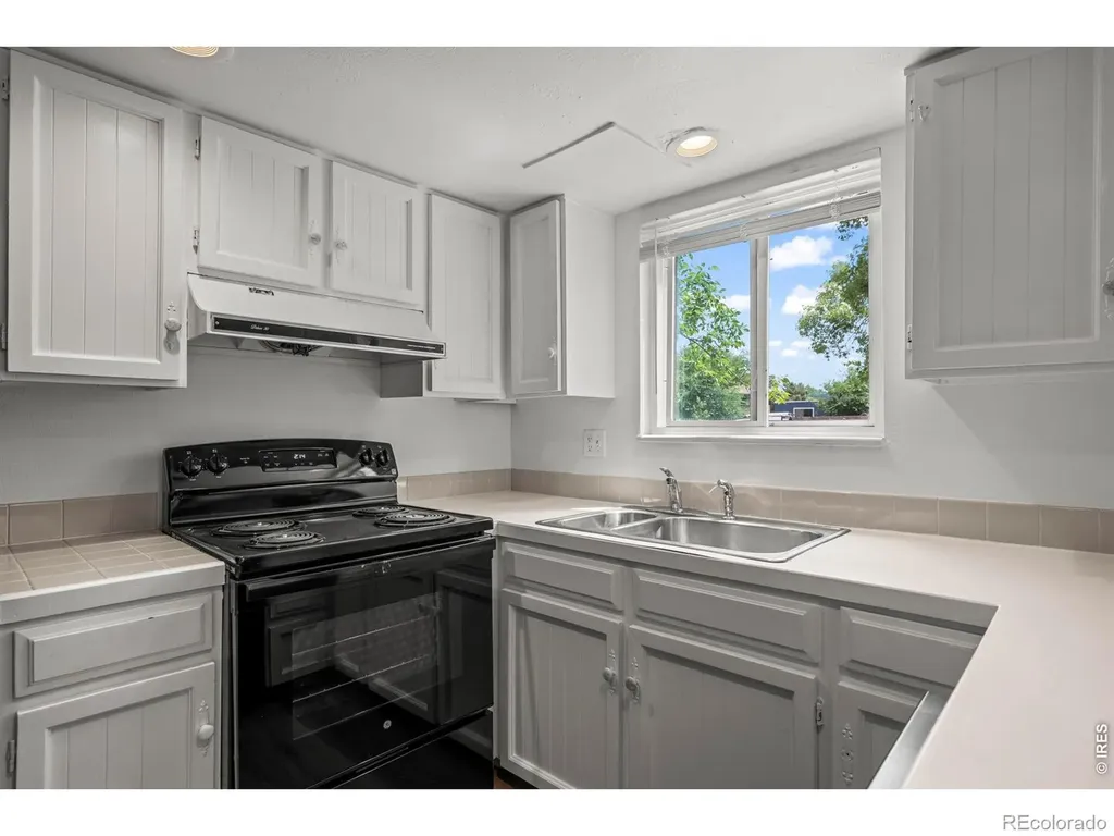 5575 Pennsylvania Avenue Boulder CO 80303