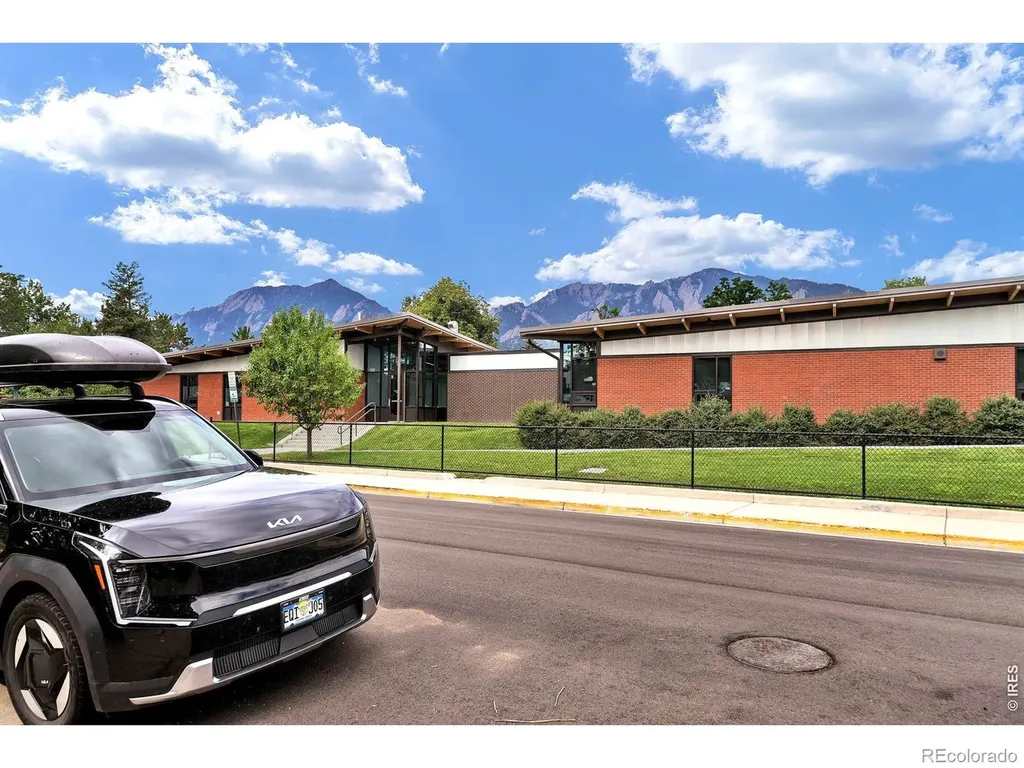 60 S 31st Street Boulder CO 80305