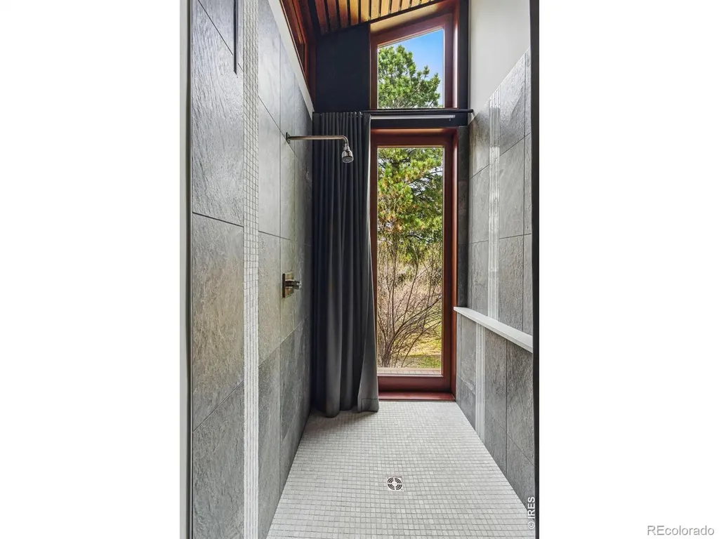 182 Ridge Road Boulder CO 80303