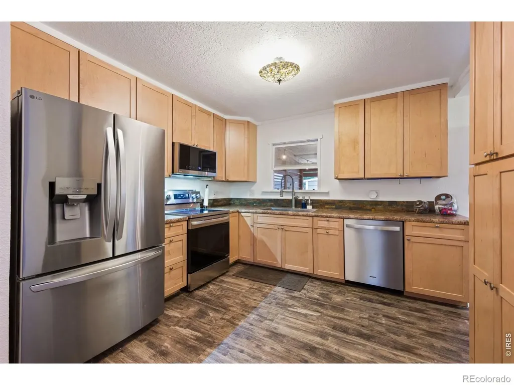 1246 E 4th Street Loveland CO 80537