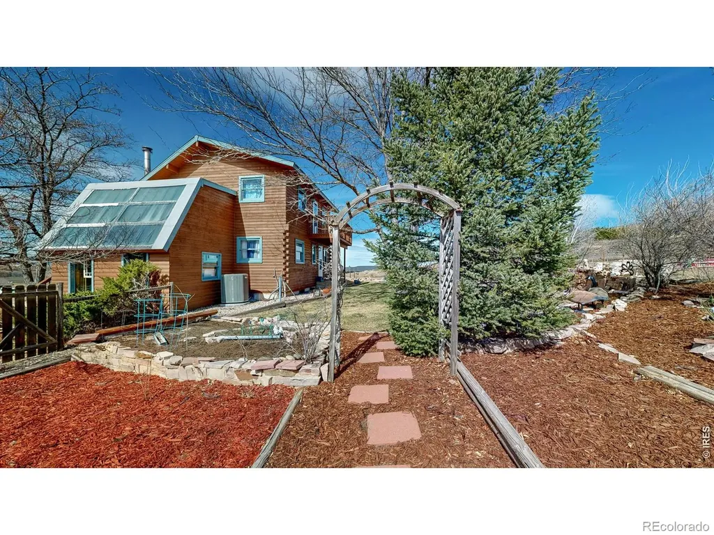 20678 Catclaw Court Johnstown CO 80534