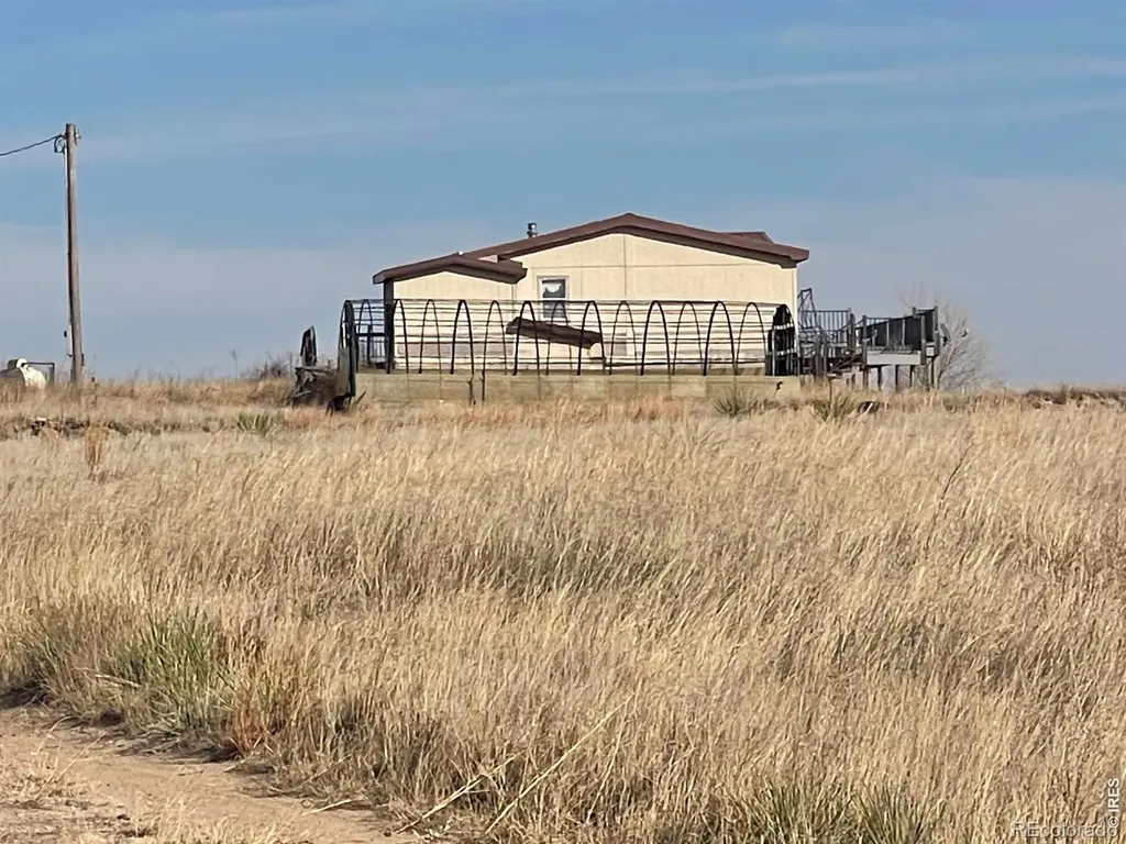 4868 County Road Ll.5 Idalia CO 80735