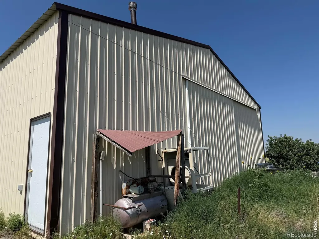 4868 County Road Ll.5 Idalia CO 80735