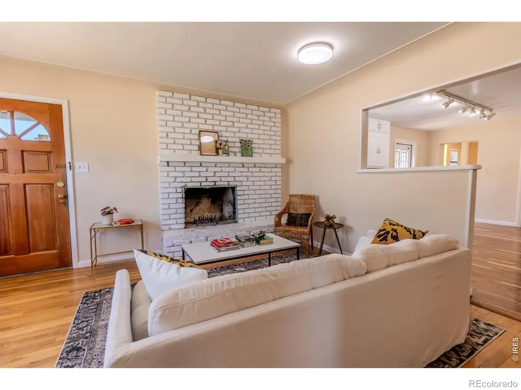 4077 S Washington Street Englewood CO 80113