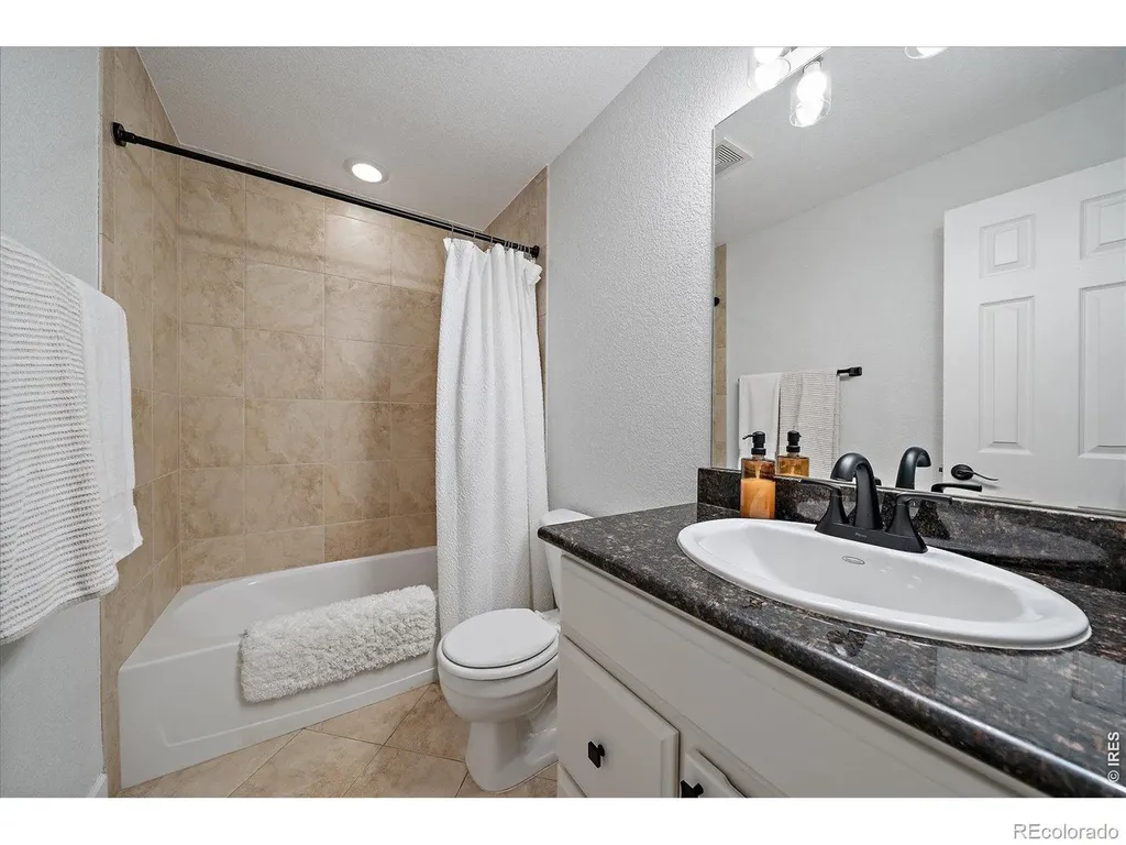 6737 W Yale Avenue Lakewood CO 80227