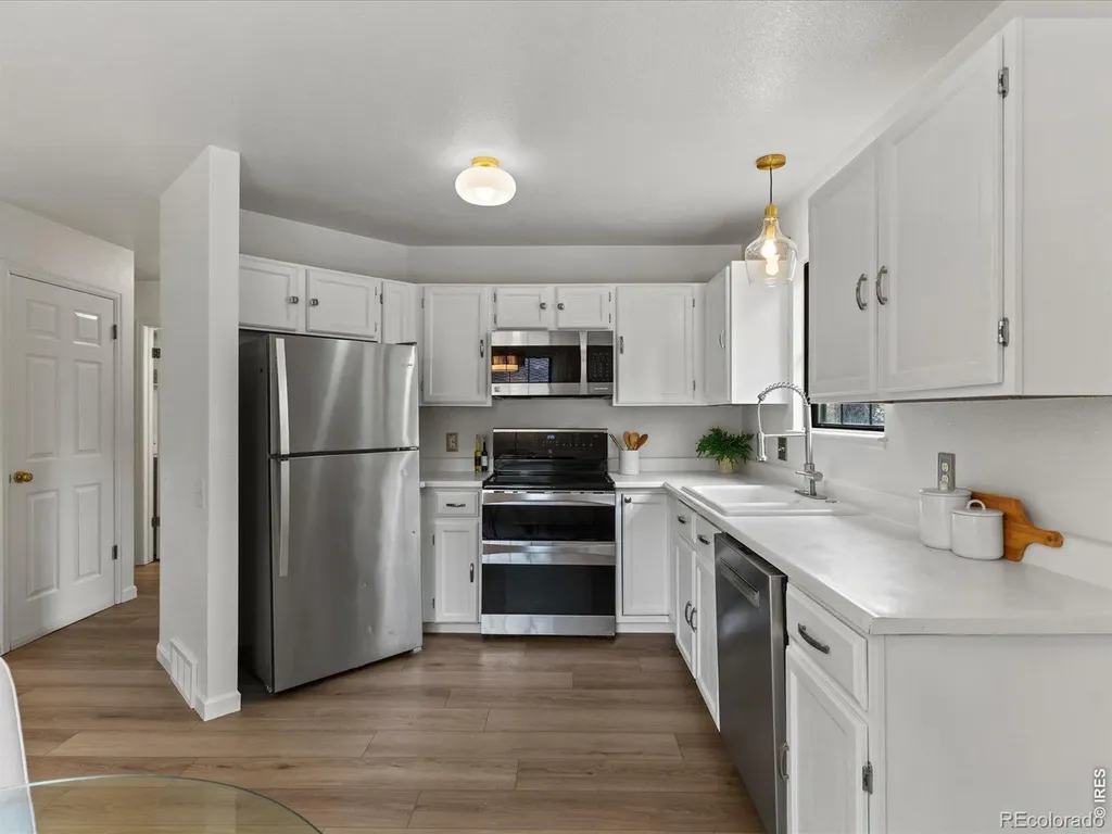2301 N Shore Drive Longmont CO 80503