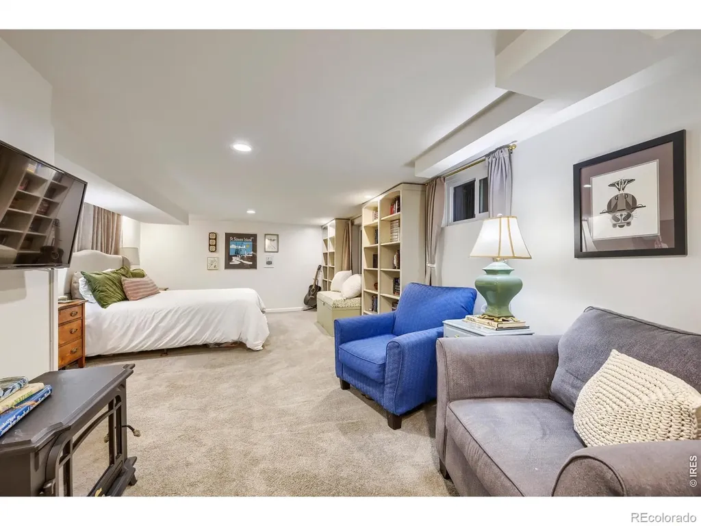 202 8th Avenue Longmont CO 80501