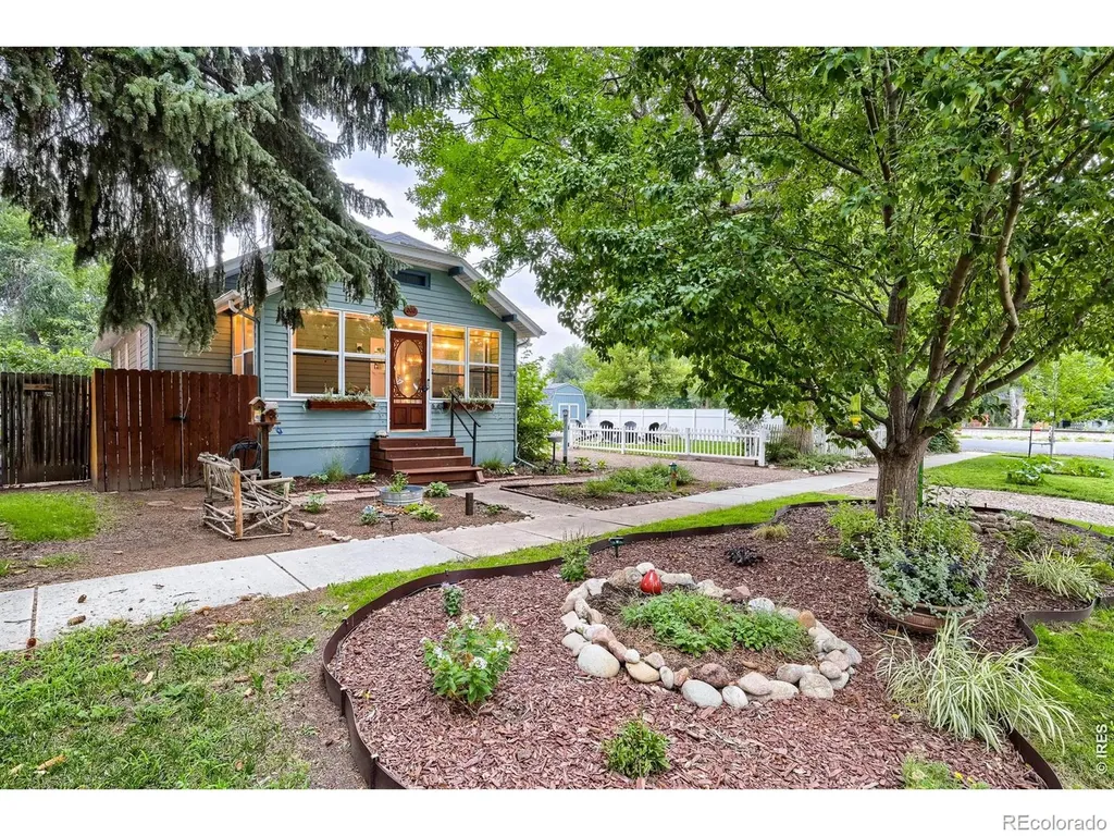 202 8th Avenue Longmont CO 80501