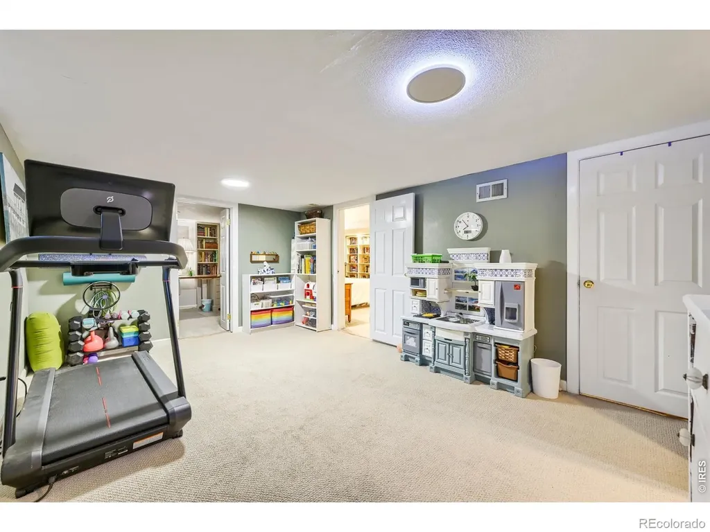 202 8th Avenue Longmont CO 80501