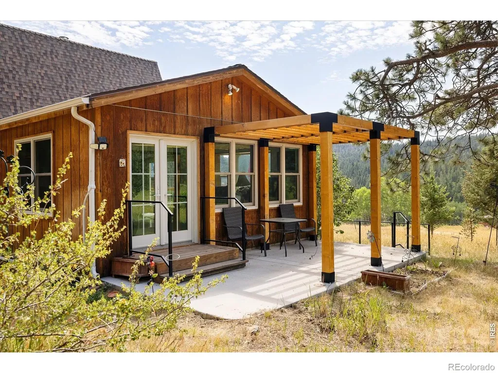 1650 Lazy Z Road Nederland CO 80466